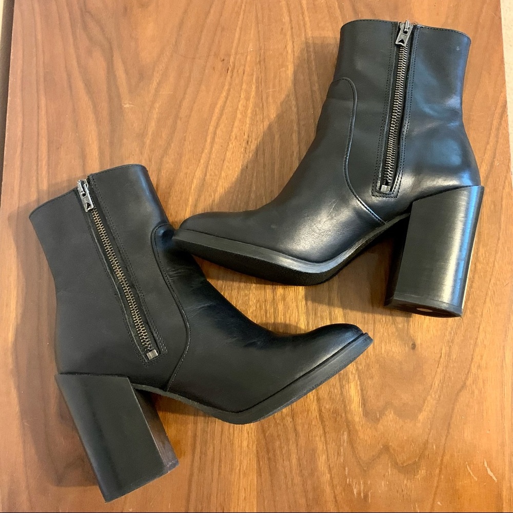 Steve Madden Randolph Boots